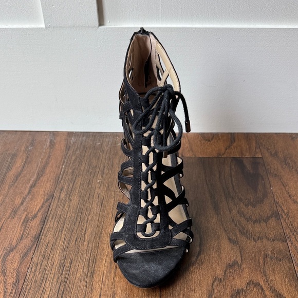 Nine West Black Strappy Lace Up Heels size 6.5 - Picture 5 of 13